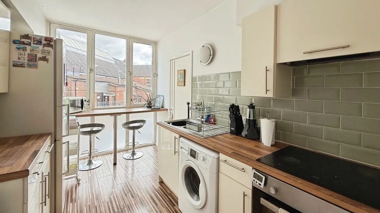 Edward Street, Westbury, photo 7