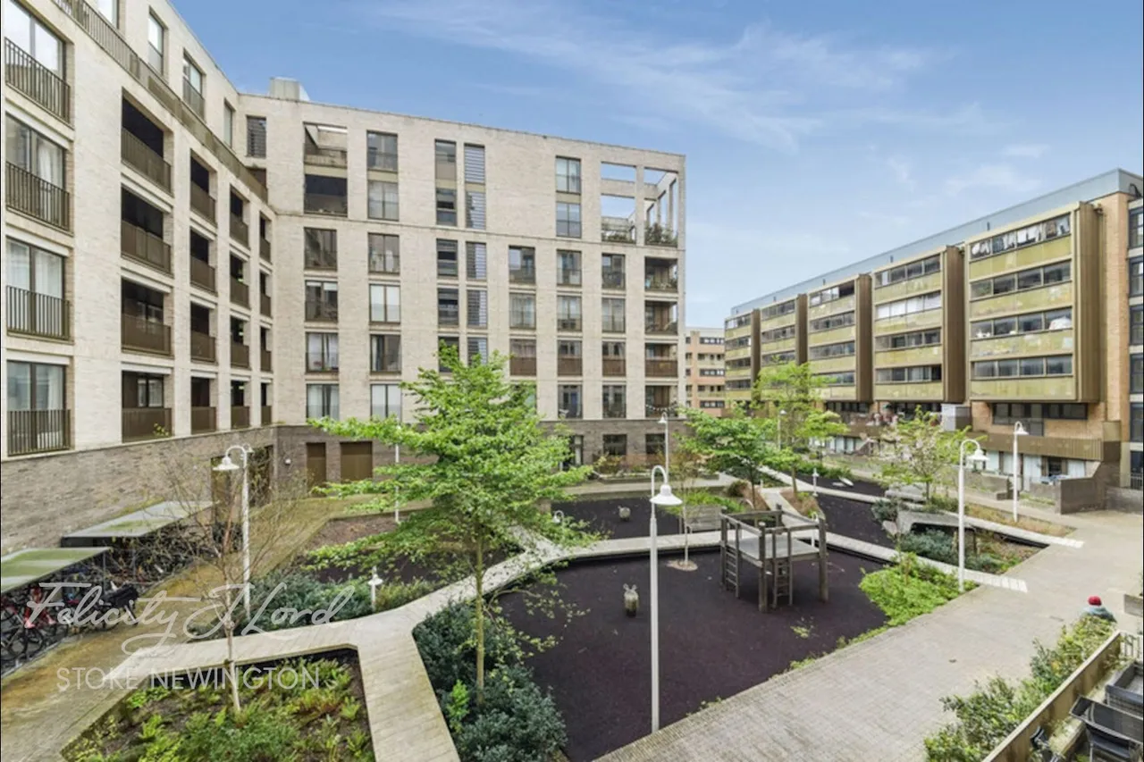 Kimpton Court, London, N4, photo 10