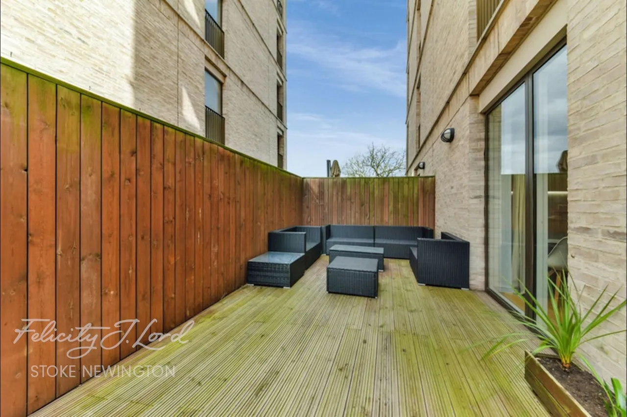 Kimpton Court, London, N4, photo 6