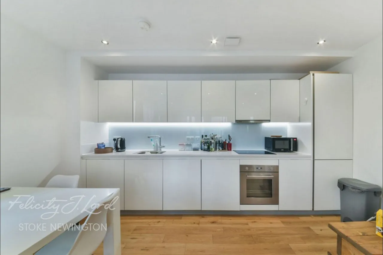 Kimpton Court, London, N4, photo 5