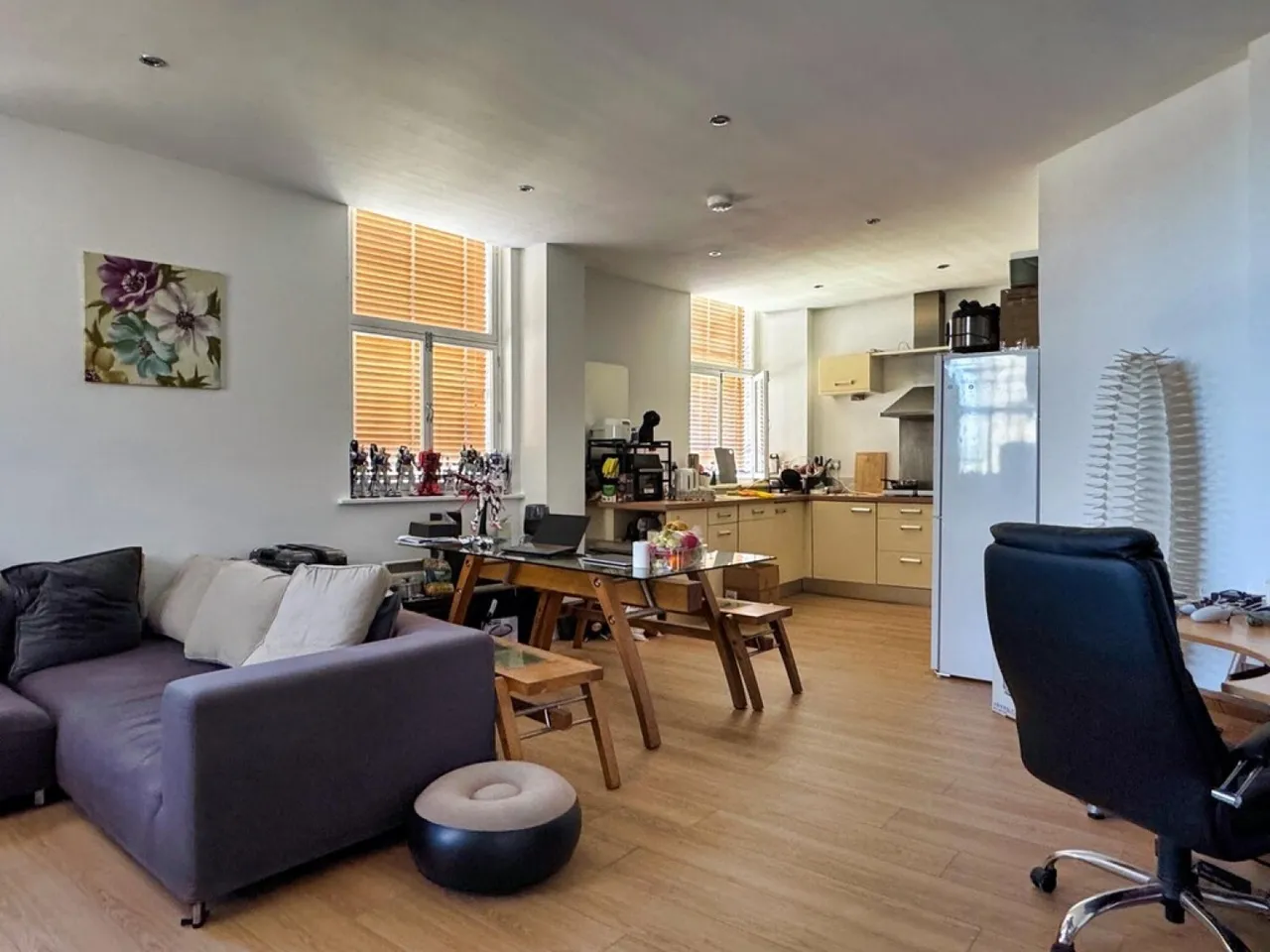 John William Court, Huddersfield, HD1, photo 3