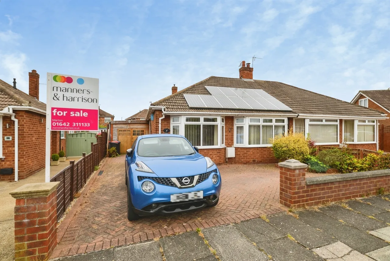 3 bed house for sale — Cradley Drive, Middlesbrough