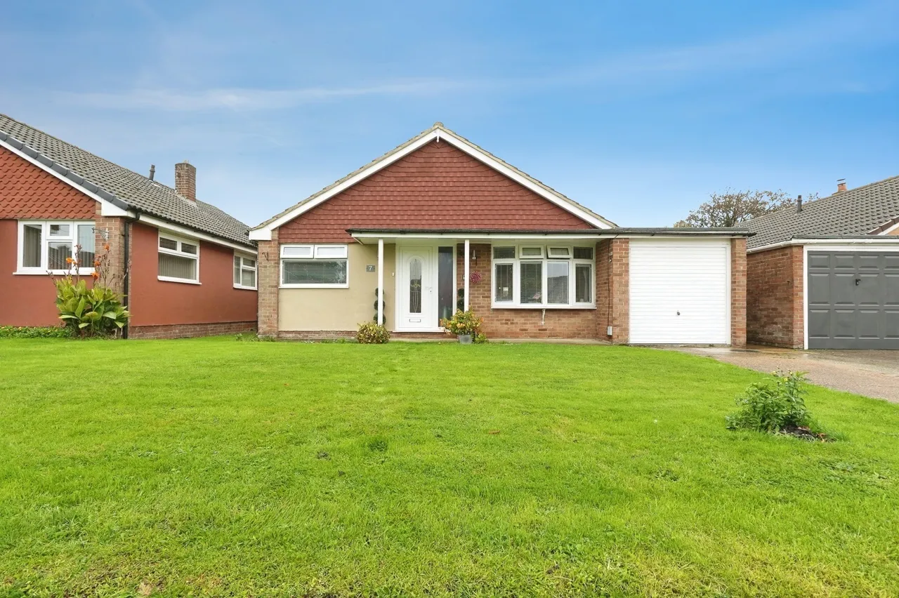 4 bed house for sale, Beauxfield, Whitfield, CT16