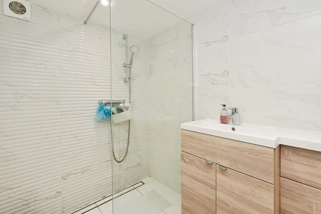 Beauxfield, Whitfield, CT16, photo 17