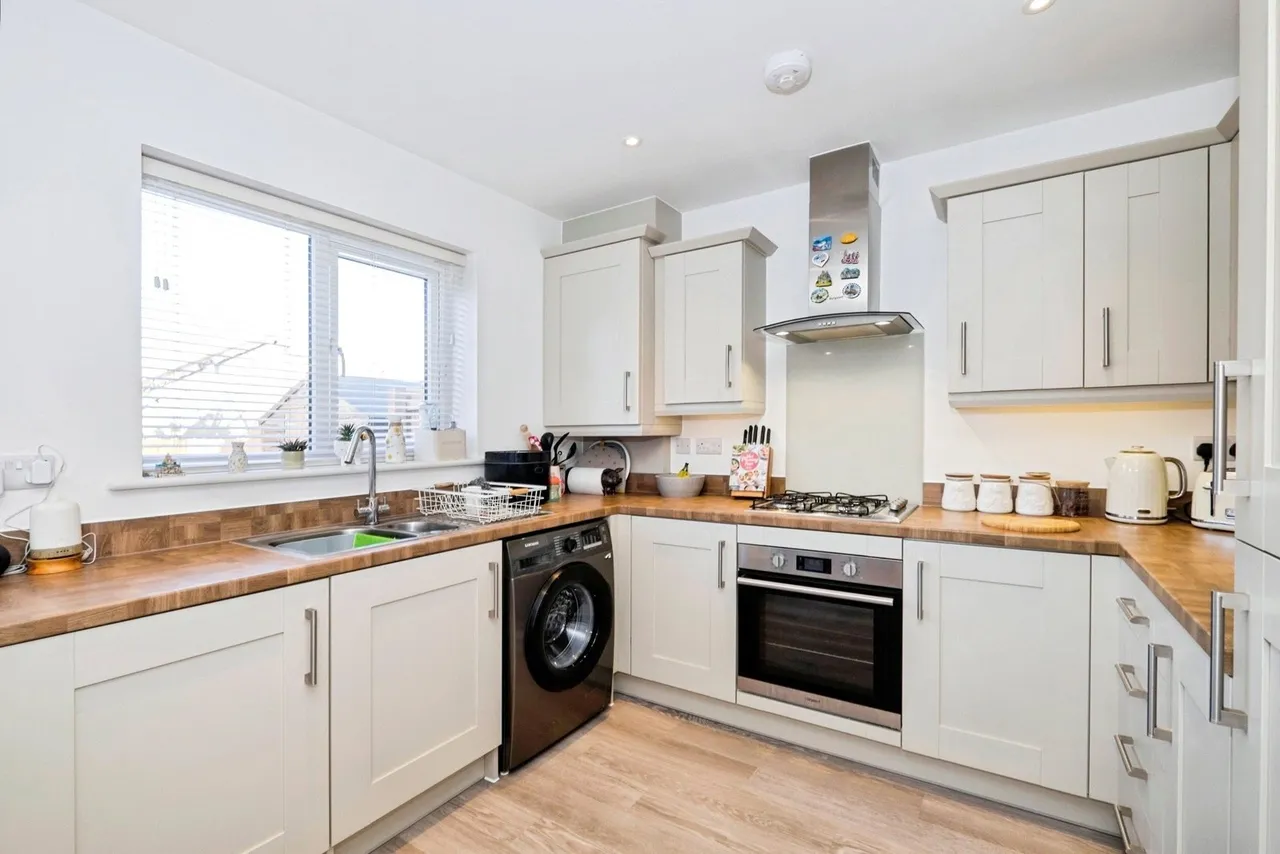 Long Croft Crescent, Hayle, TR27, photo 13
