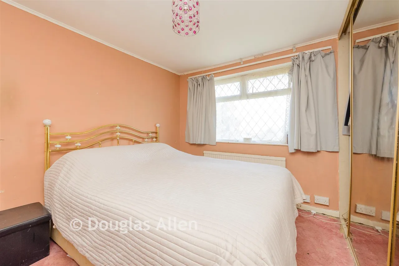 Belmont Avenue, Wickford, SS12, photo 6