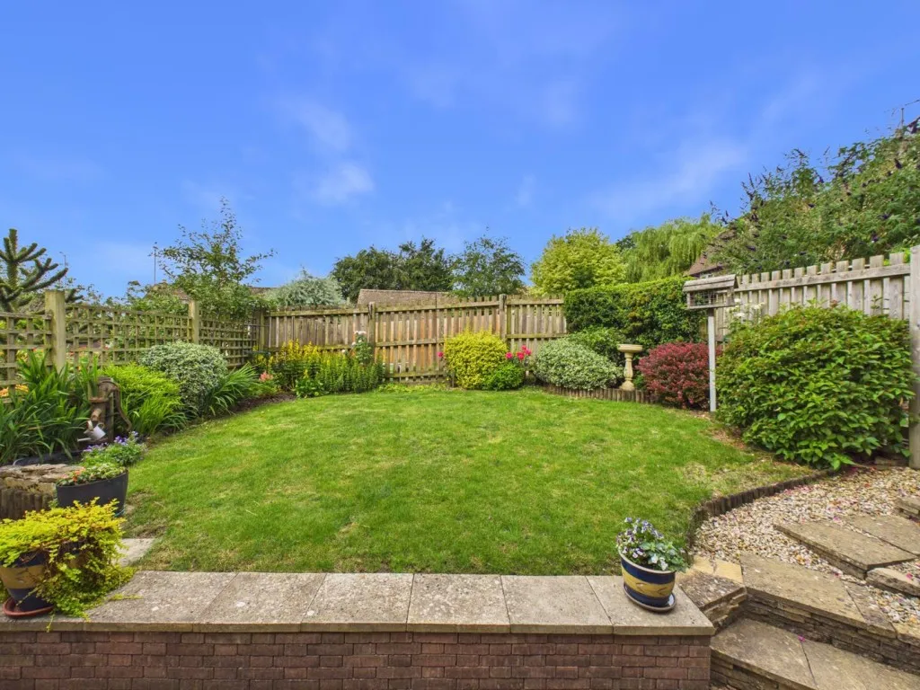 Arnolds Way, Cirencester, GL7, photo 9