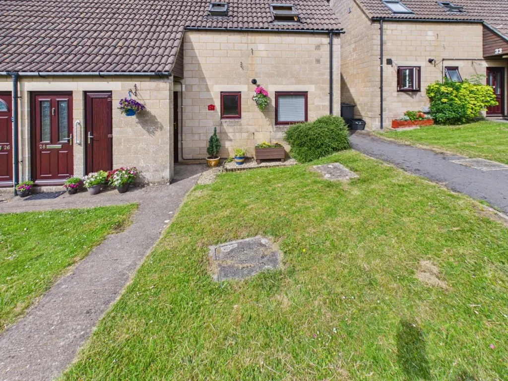 Arnolds Way, Cirencester, GL7, photo 13