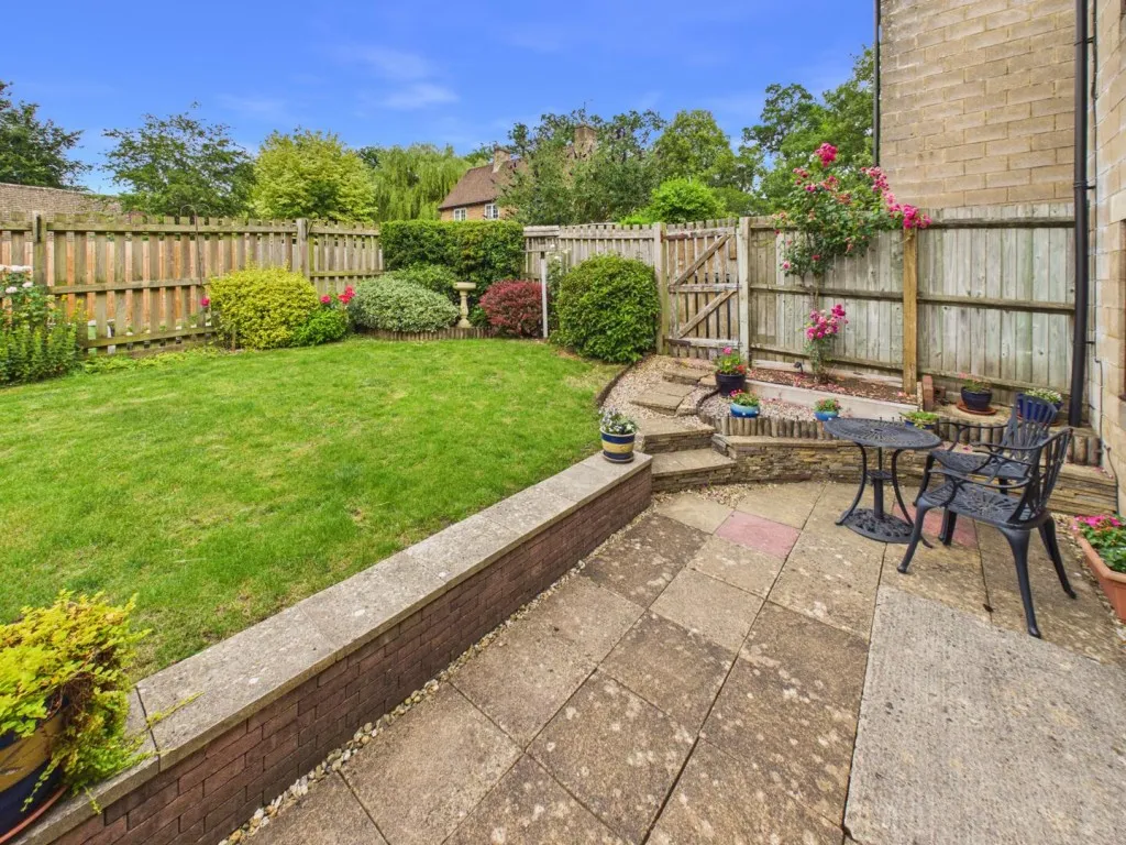 Arnolds Way, Cirencester, GL7, photo 3