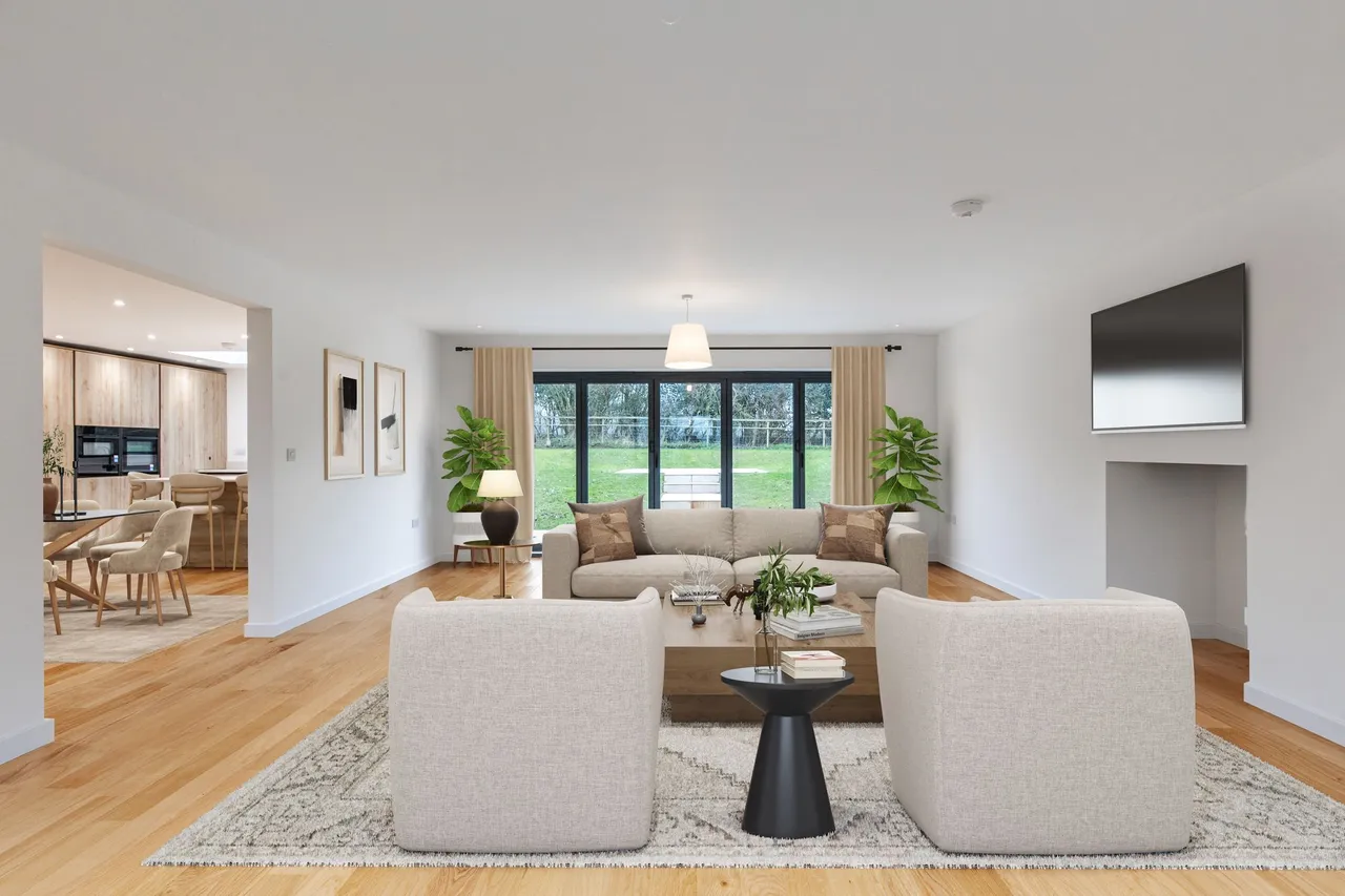 A Rural Five Bedroom Detached Home in, photo 4