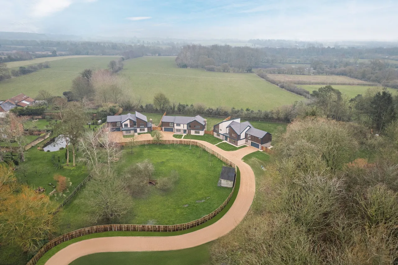 A Rural Five Bedroom Detached Home in, photo 10