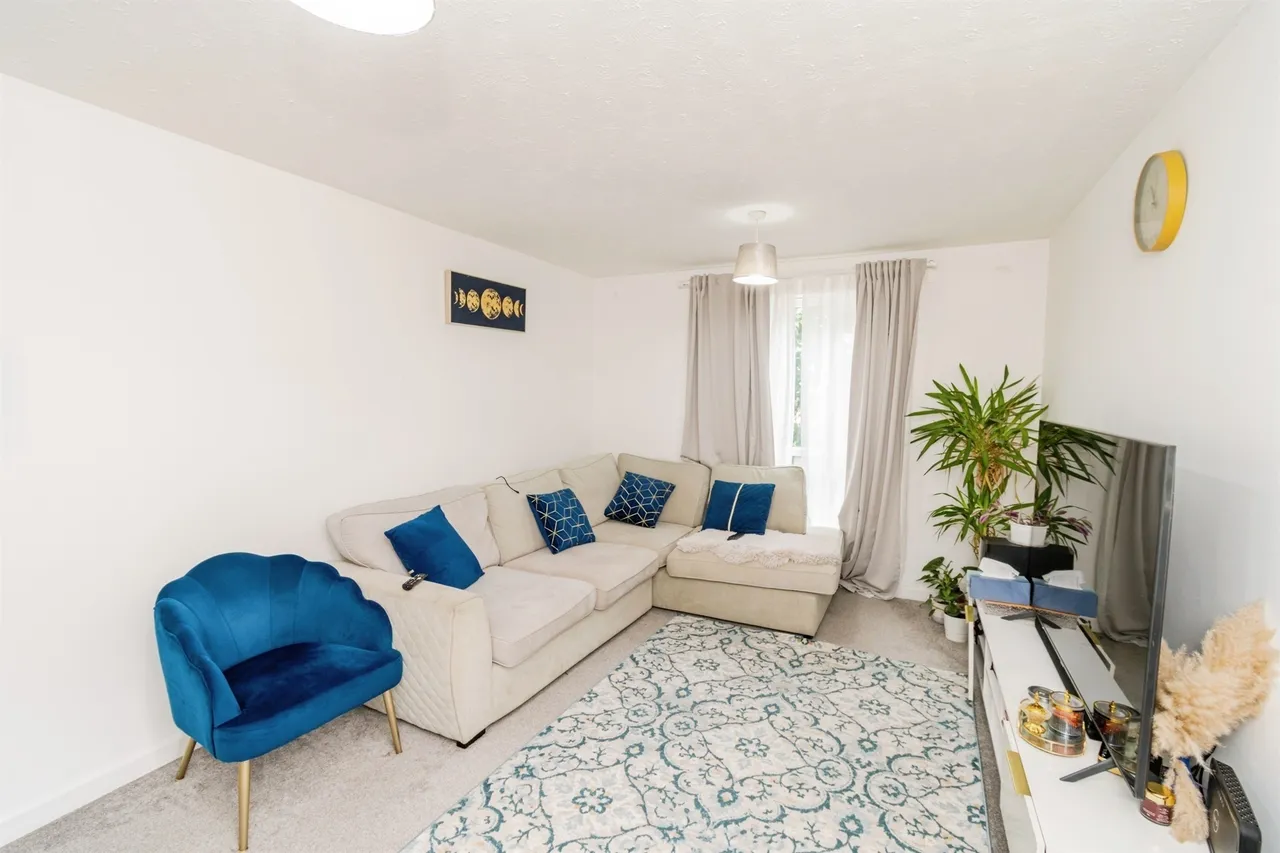 2 bed flat for sale, Shirley Road, Southampton, SO15