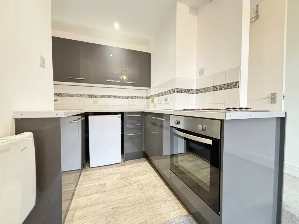 Main Street, 5, South Lanarkshire, Uddingston, G71 7LS, photo 5