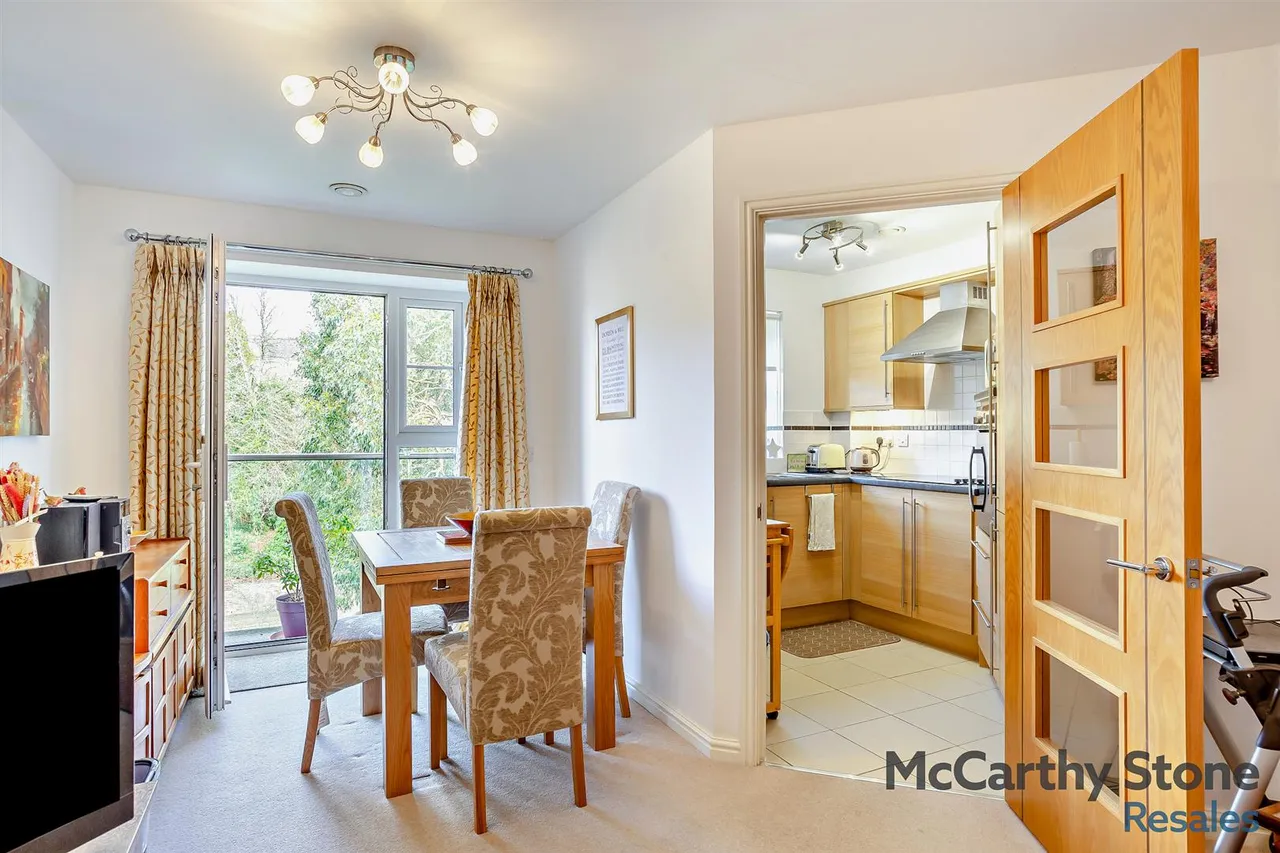 Tregolls Road, Truro, TR1, photo 4