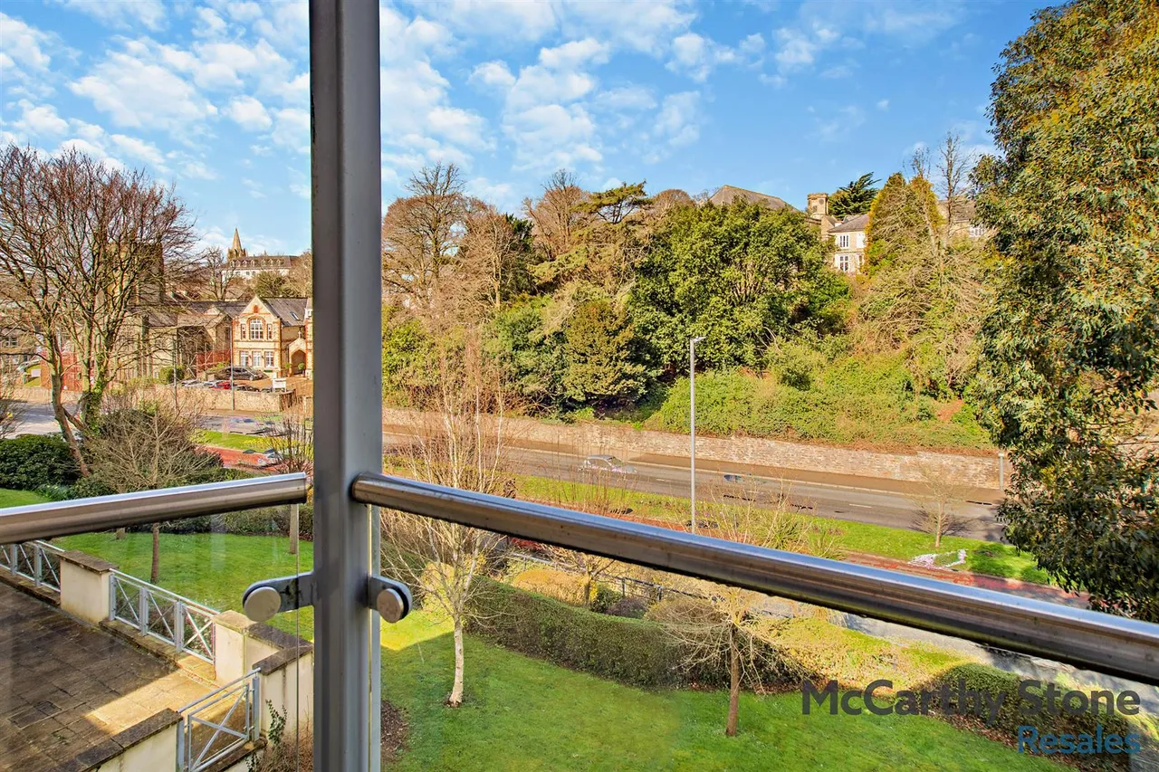 Tregolls Road, Truro, TR1, photo 2