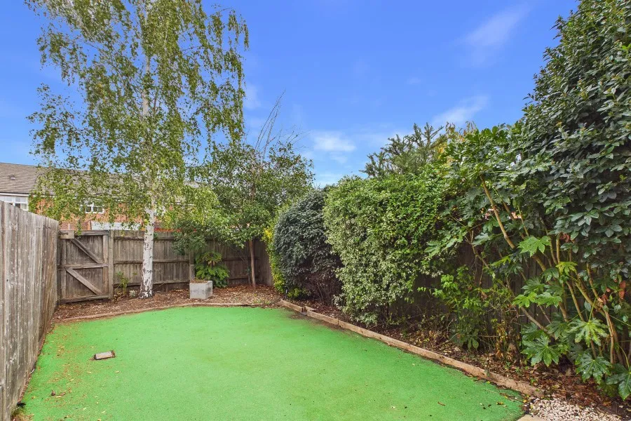 Honington Mews, Farnborough, GU14, photo 14