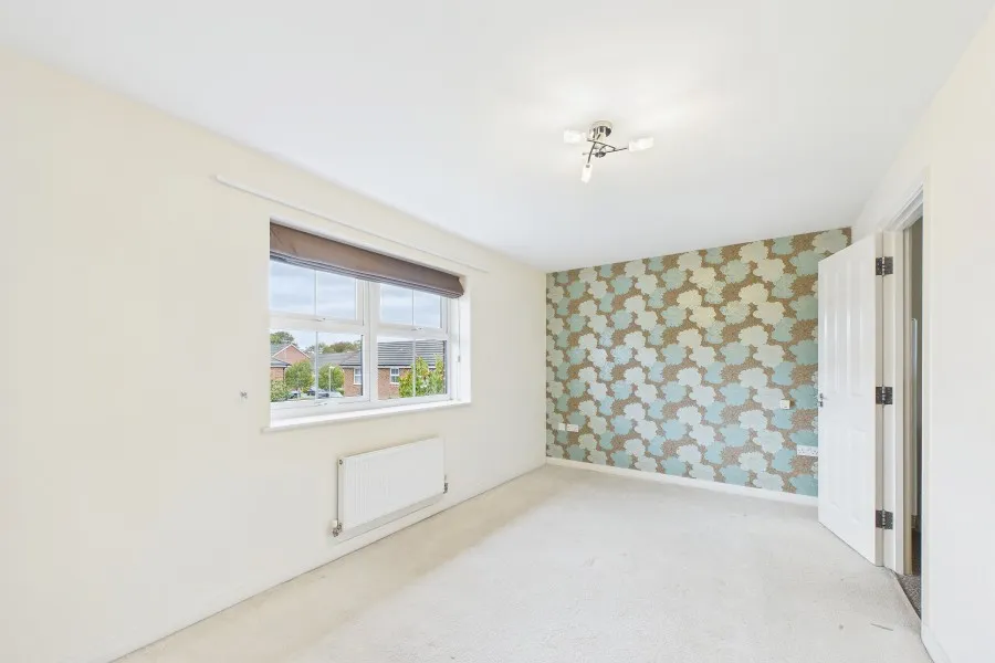 Honington Mews, Farnborough, GU14, photo 7