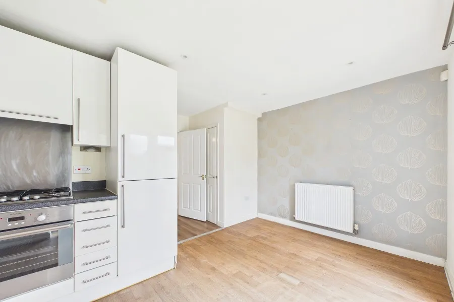 Honington Mews, Farnborough, GU14, photo 6