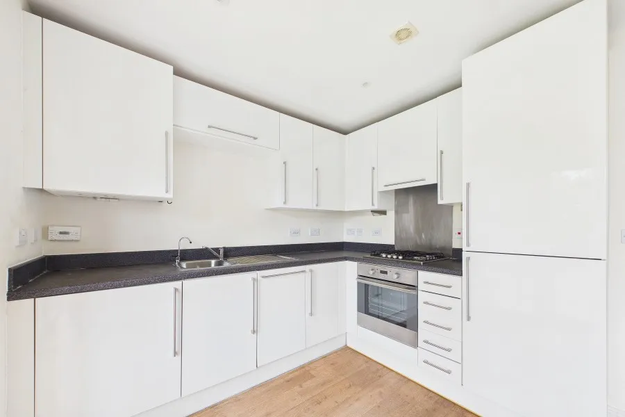 Honington Mews, Farnborough, GU14, photo 5