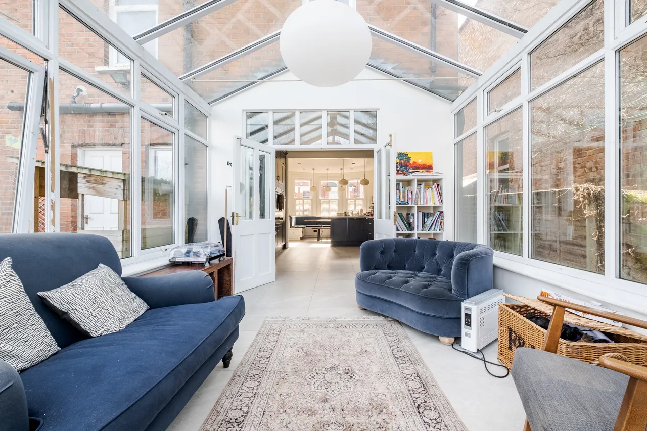 Coldfall Avenue, London, N10, photo 12
