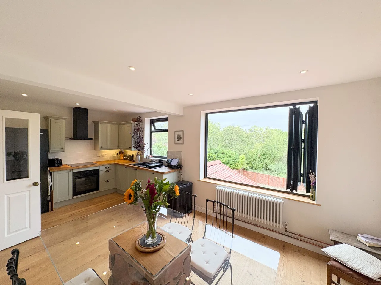 2 bed house to rent, Hazelbury Road, Bristol, BS14