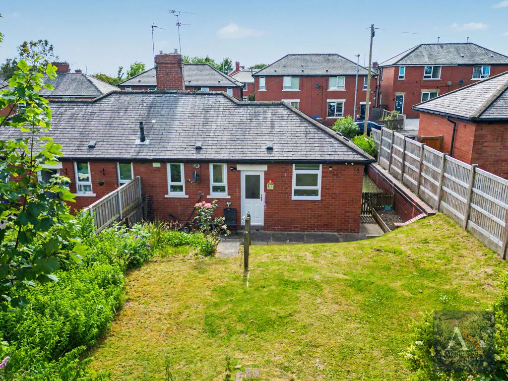 Birch Avenue, Rochdale OL12 9QH, photo 17
