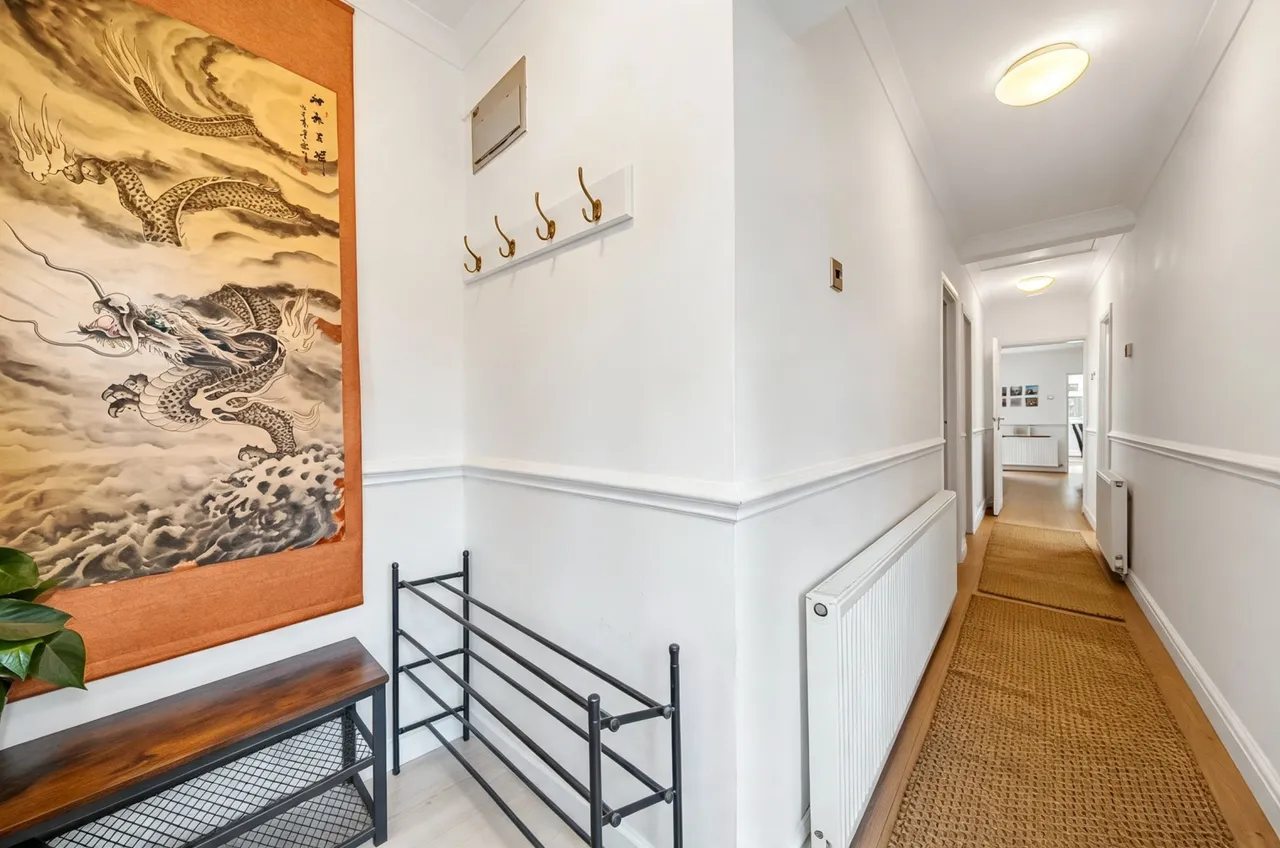 Furze Road, Addlestone, KT15, photo 6