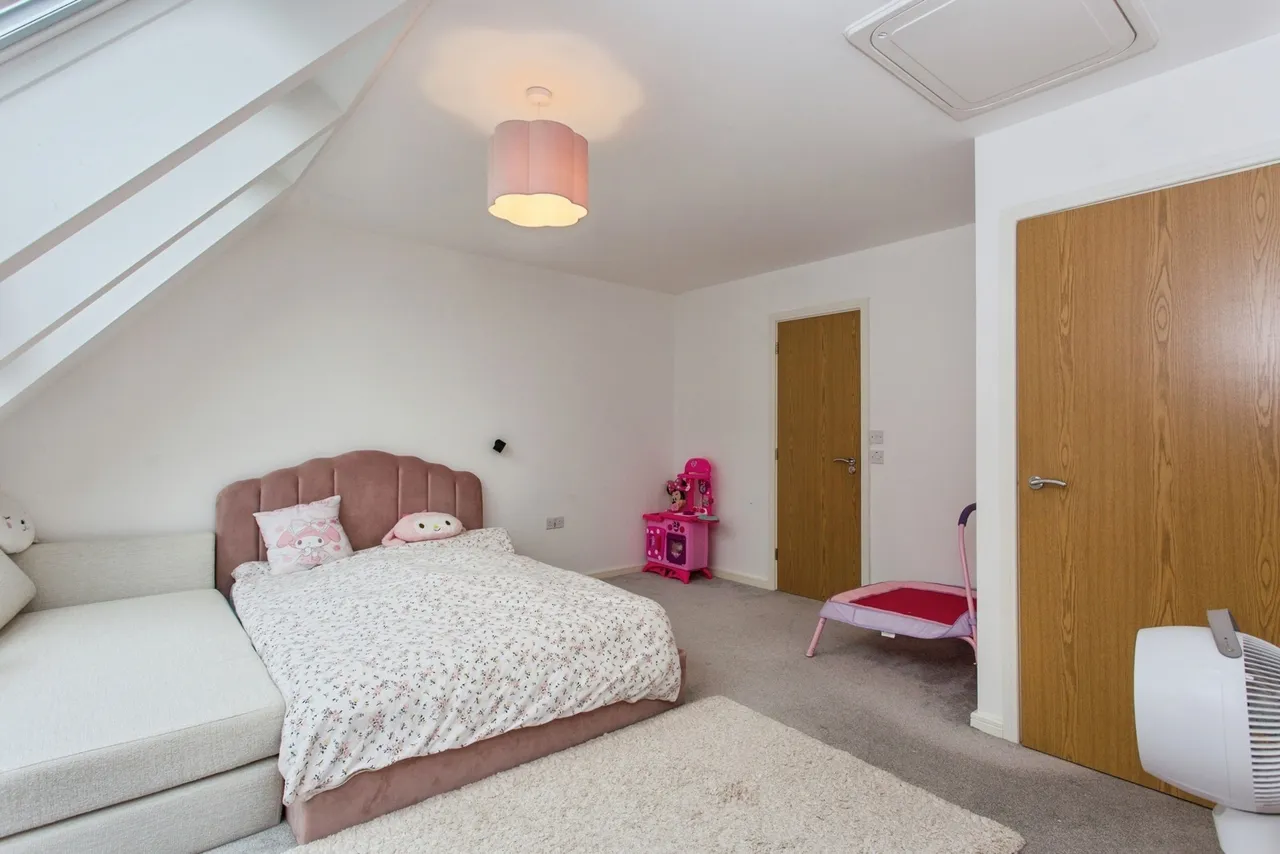Loom Crescent, Bamber Bridge, Preston, Lancashire, PR5, photo 9