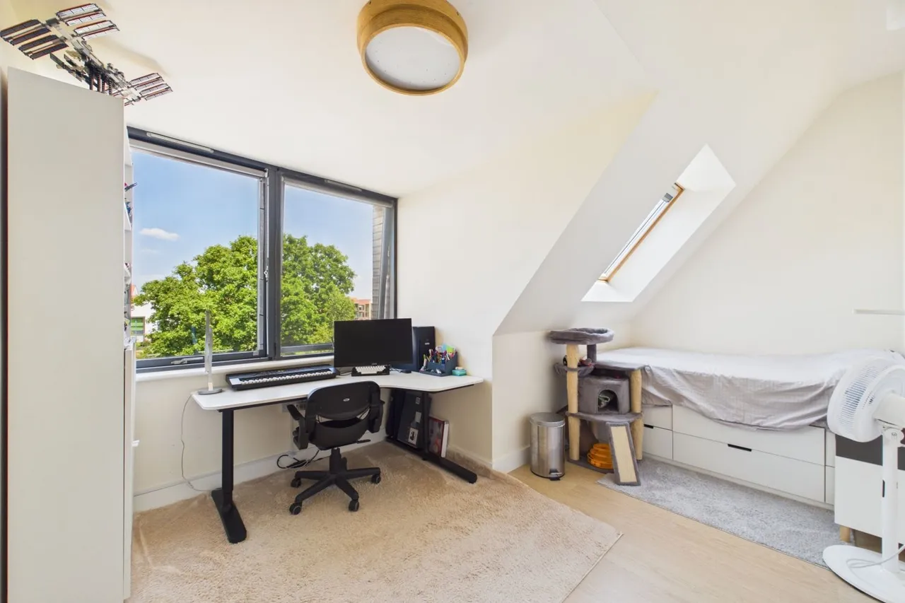 Lotherington Avenue, York, YO10, photo 11