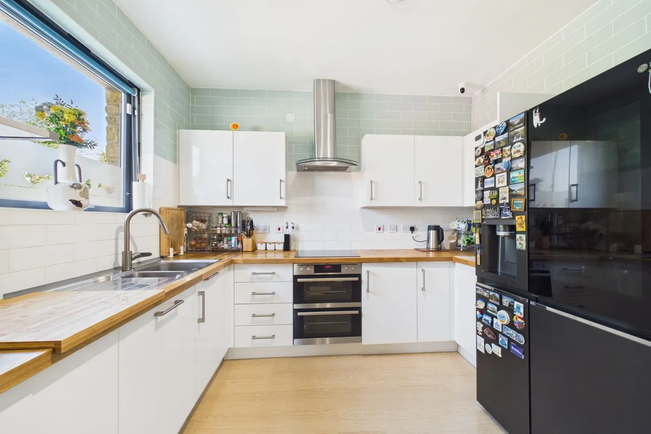 Lotherington Avenue, York, YO10, photo 4