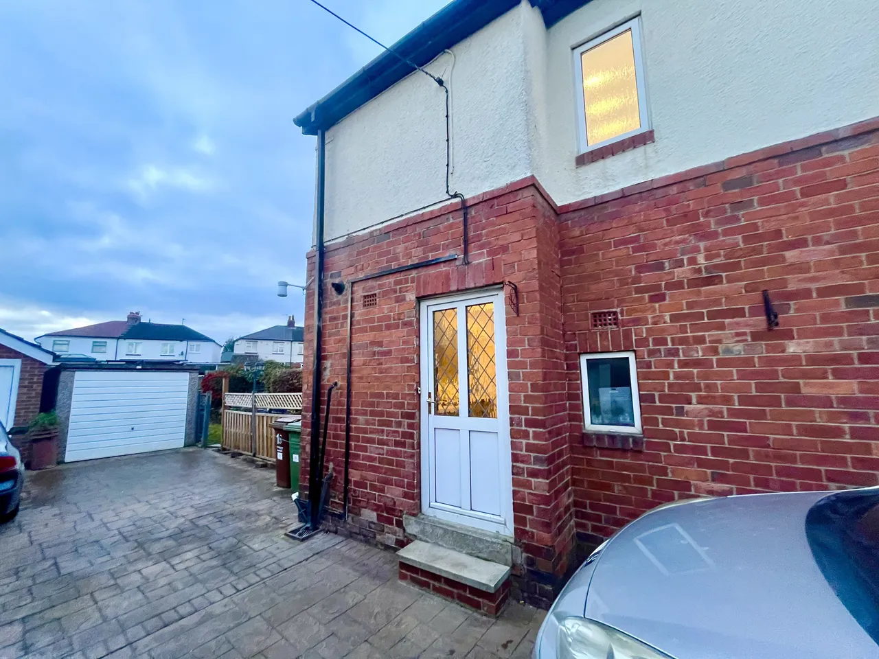 Park Avenue, Wakefield, WF3, photo 2