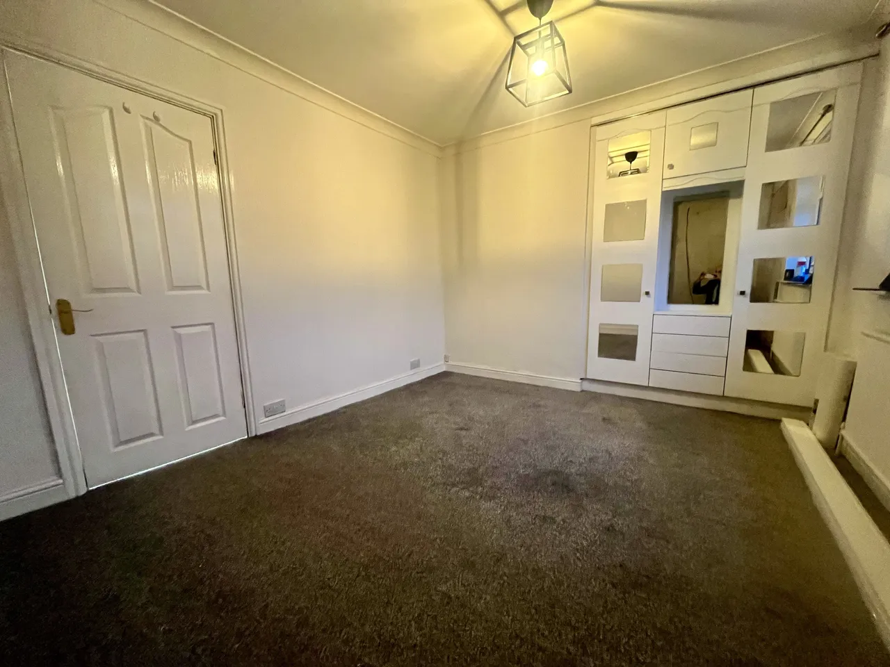 Park Avenue, Wakefield, WF3, photo 8