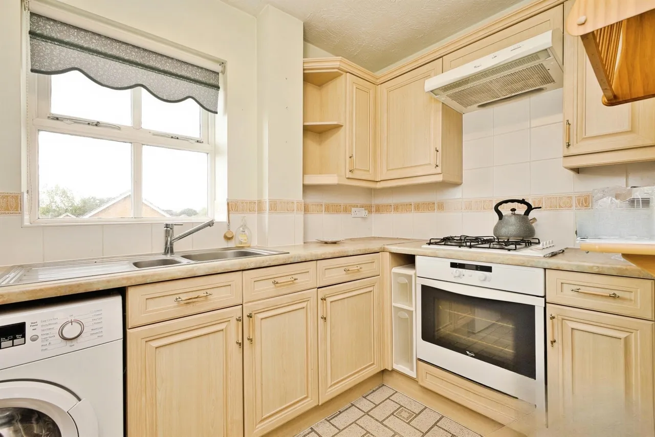 Ermine Street, Yeovil, BA21, photo 4