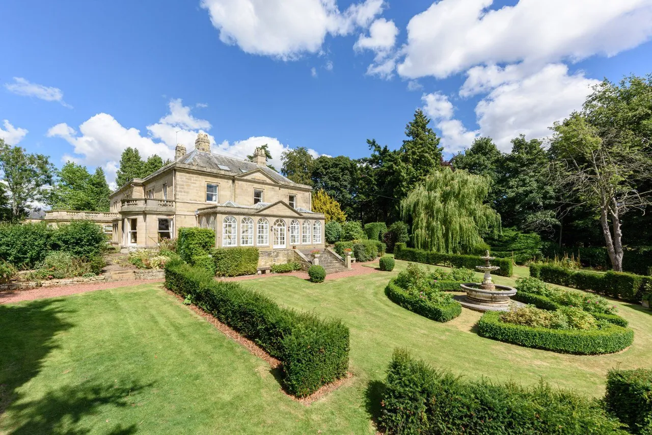 5 bed house for sale — Spital Hall, Mitford, Morpeth, Northumberland, NE61 3PN