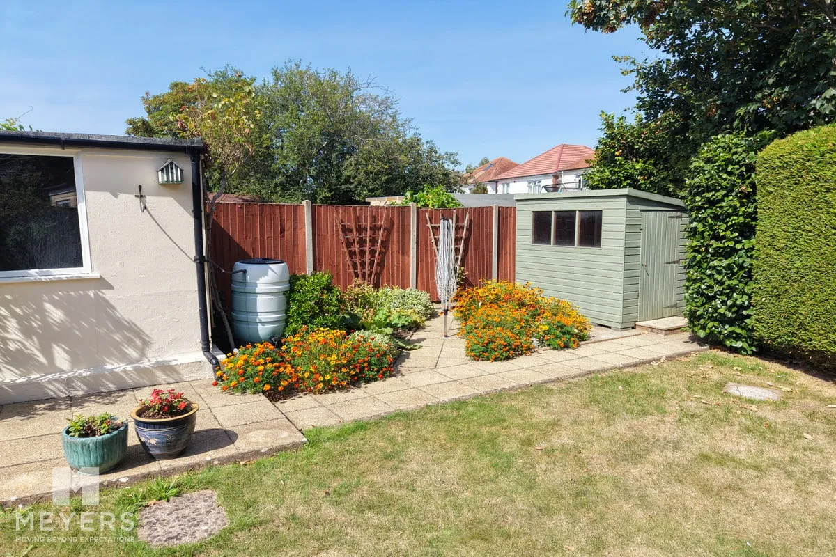 Southwick Road, Bournemouth, BH6, photo 28