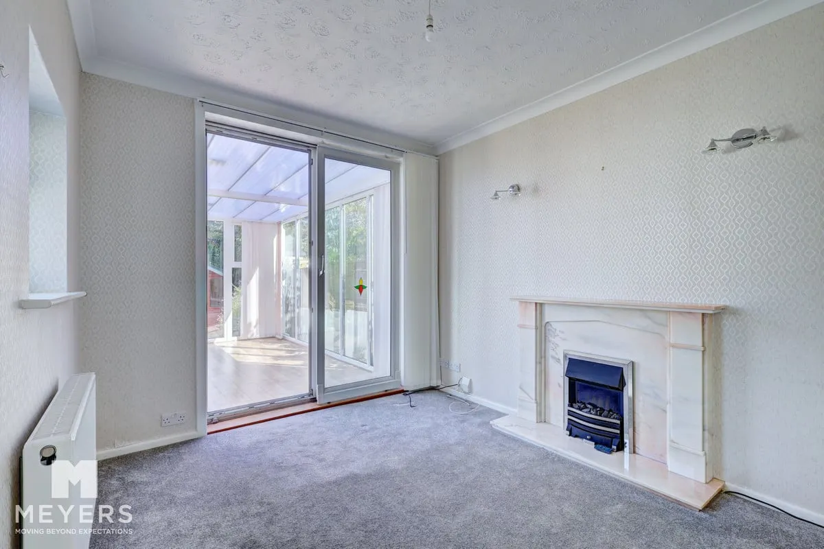 Southwick Road, Bournemouth, BH6, photo 16