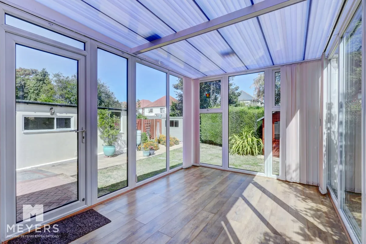 Southwick Road, Bournemouth, BH6, photo 17