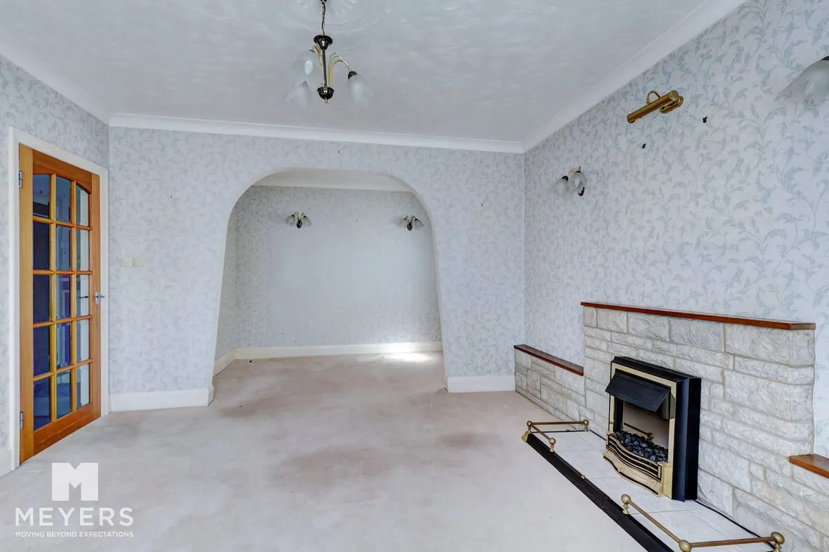 Southwick Road, Bournemouth, BH6, photo 11