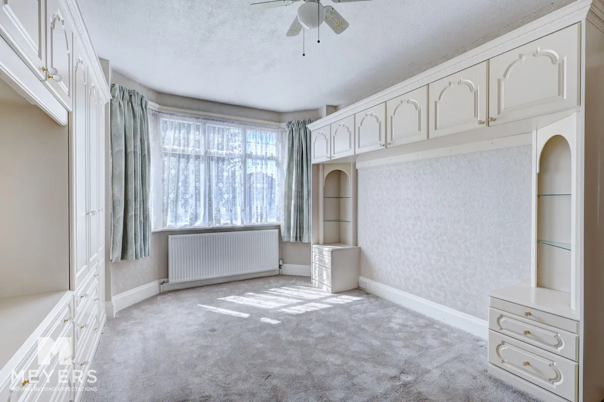 Southwick Road, Bournemouth, BH6, photo 19