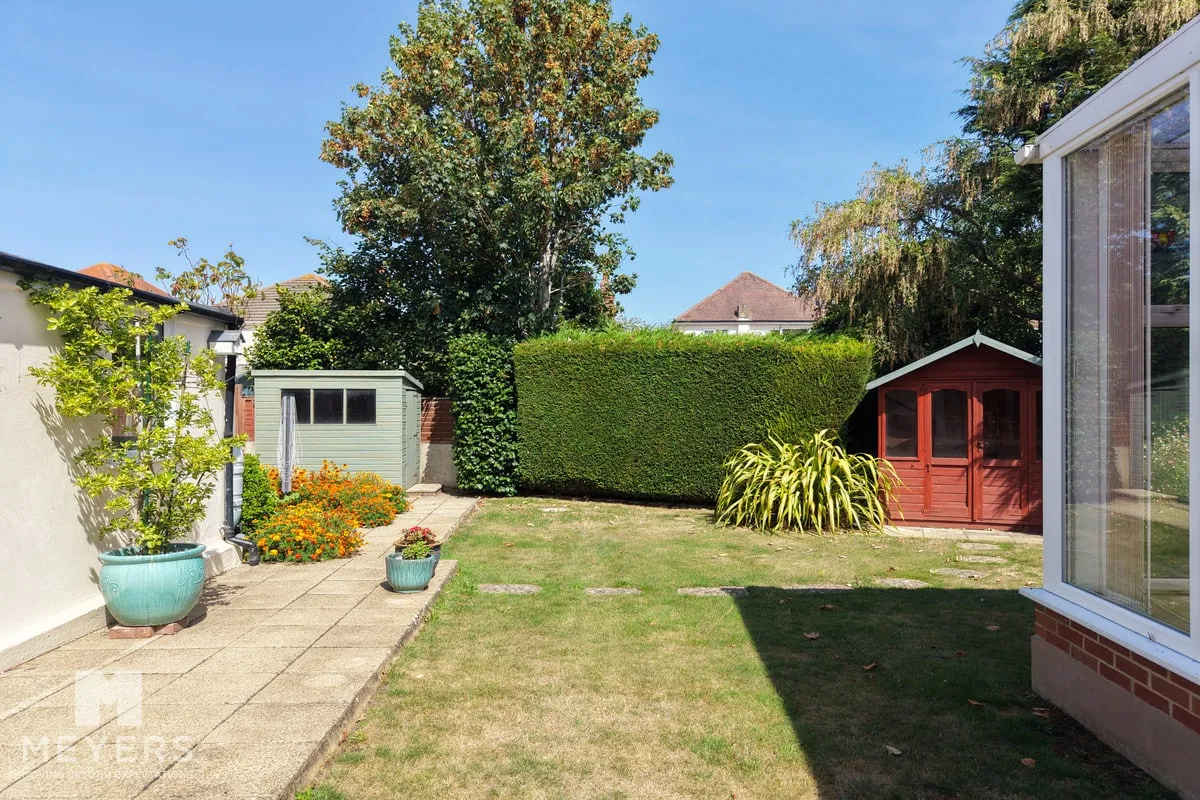 Southwick Road, Bournemouth, BH6, photo 27