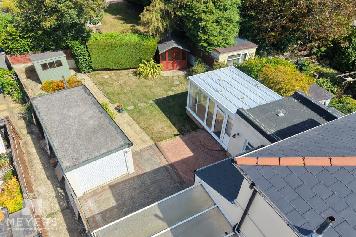 Southwick Road, Bournemouth, BH6, photo 6