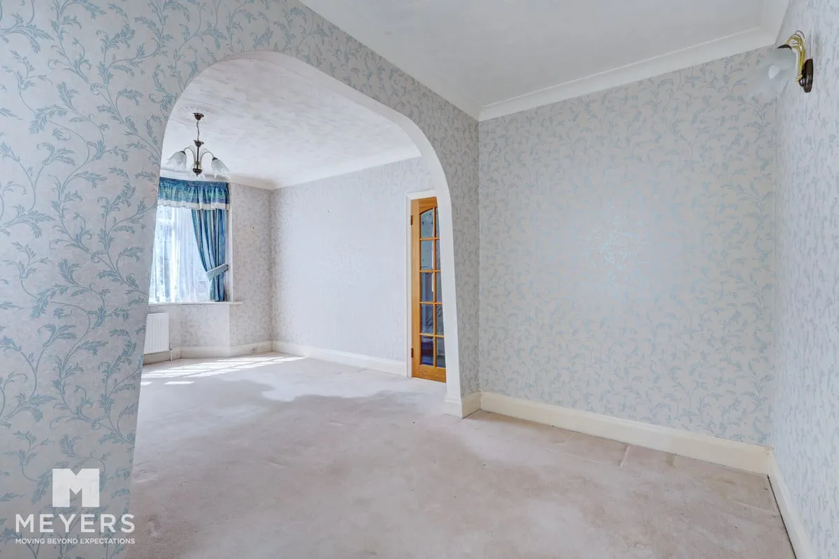 Southwick Road, Bournemouth, BH6, photo 8