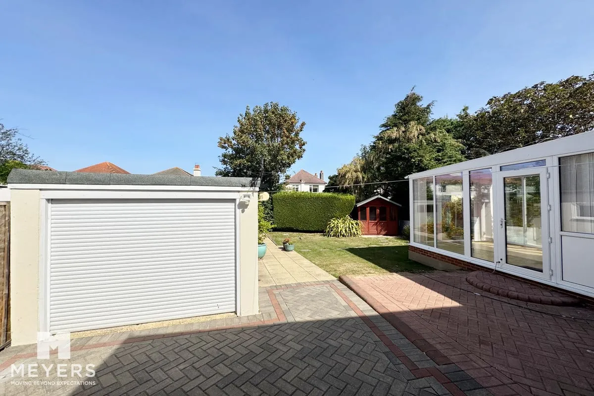 Southwick Road, Bournemouth, BH6, photo 26