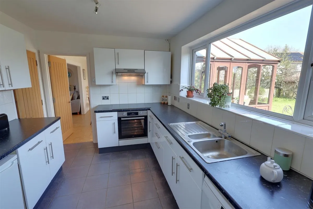 Glebe Close, Newent, GL18, photo 3