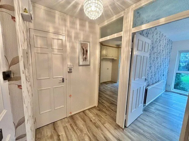 Bidston Road, Prenton, CH43, photo 3