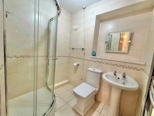 Bidston Road, Prenton, CH43, photo 6