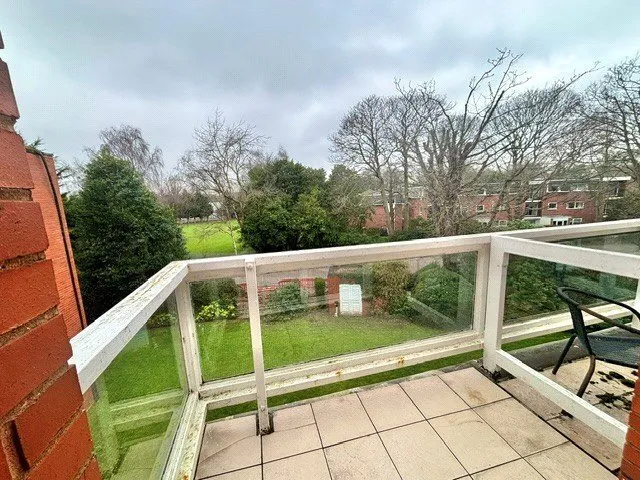 Bidston Road, Prenton, CH43, photo 7