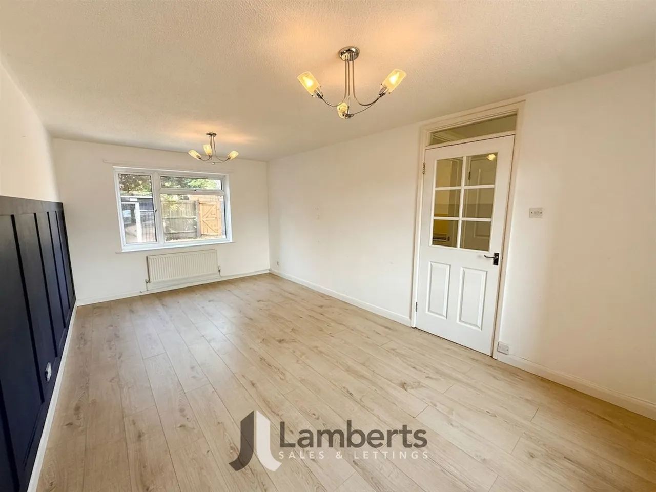 80 Allendale Crescent, Studley, photo 2