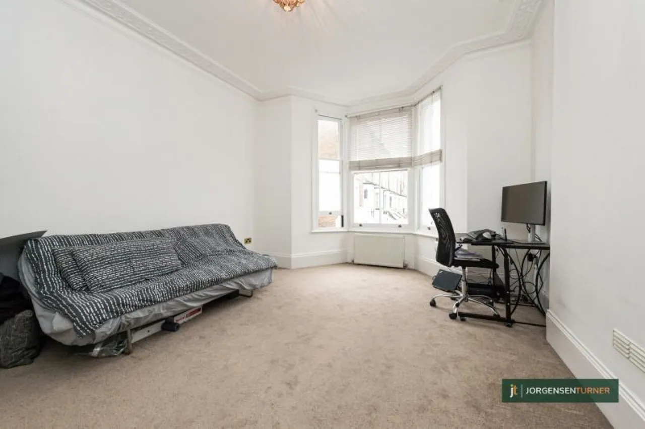 1 bed flat to rent — Goodwin Road, Shepherds Bush, W12