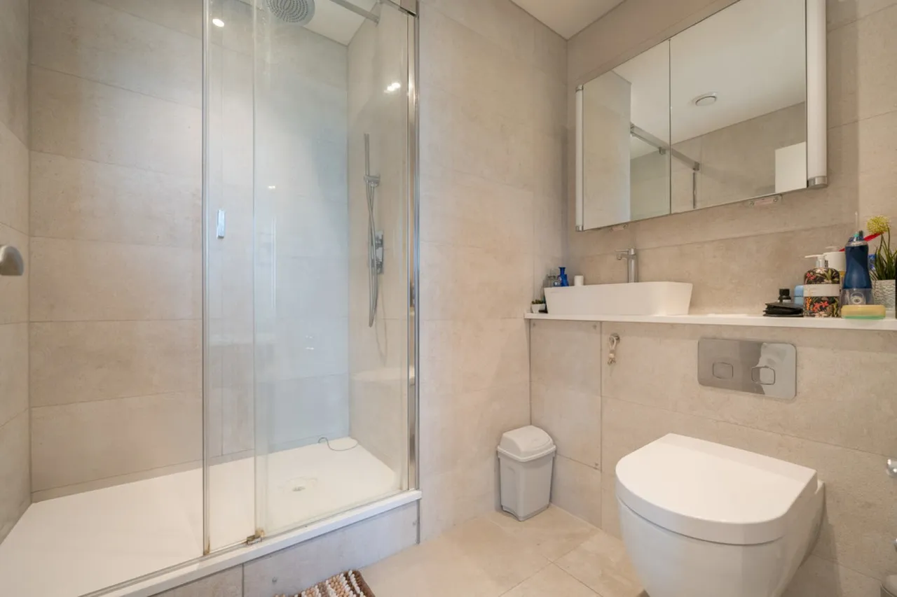 Overbridge House, photo 11